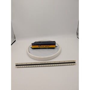 Bachmann HO Scale Chessie System C&O 7071 Diesel Locomotive Engine Train